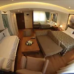 Hotel Elite Dumanlar